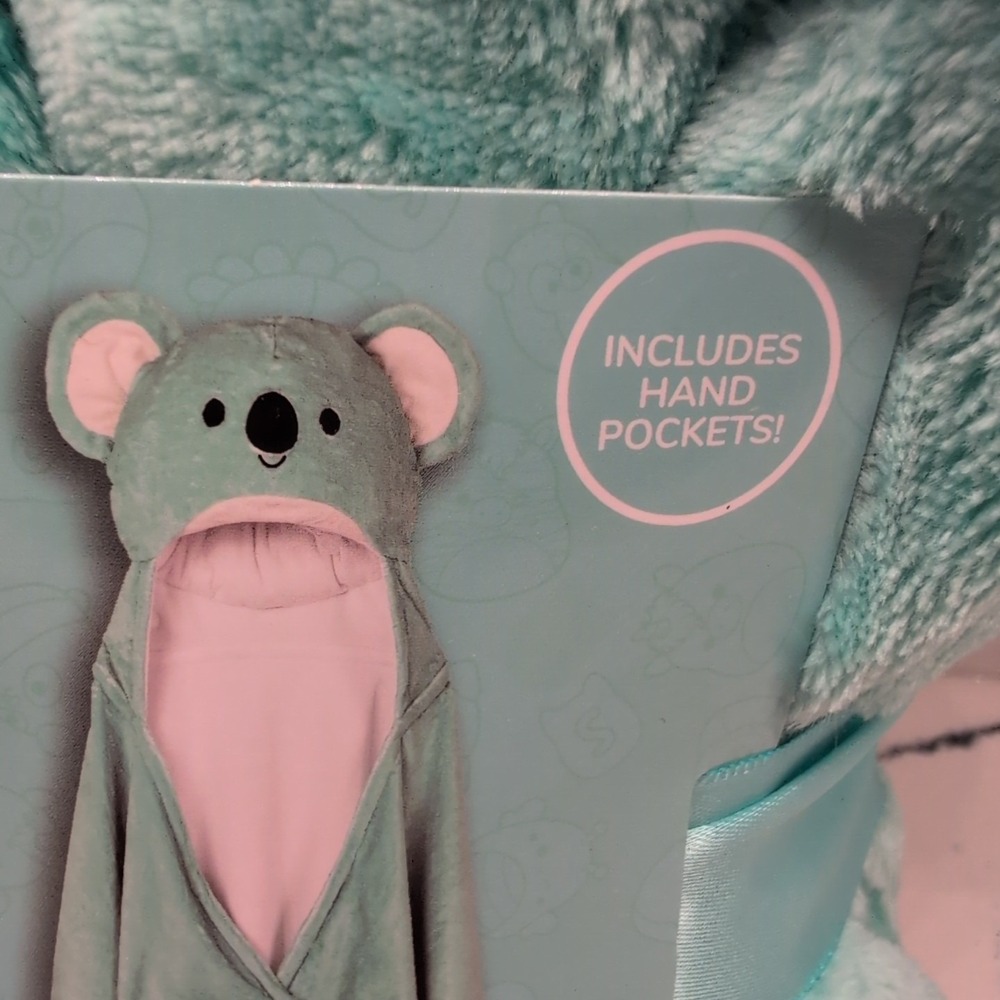Squishmallows Kevin the Koala‎ Hooded Throw Teal Throw Blanket with Pockets NEW - Picture 4 of 6
